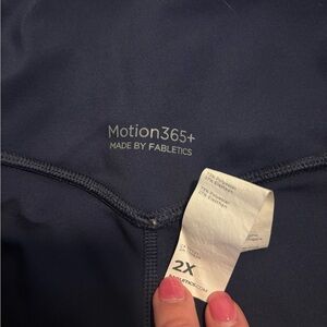 Fabletics Motion365+ Navy Legging